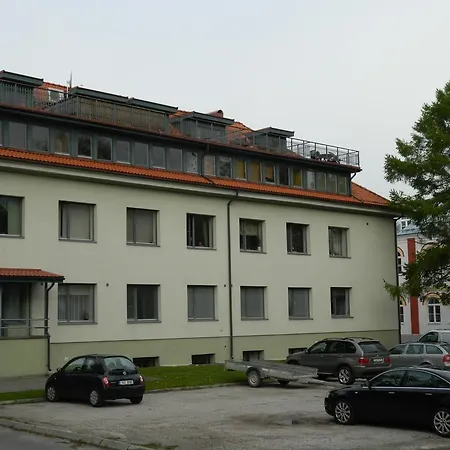 Center *